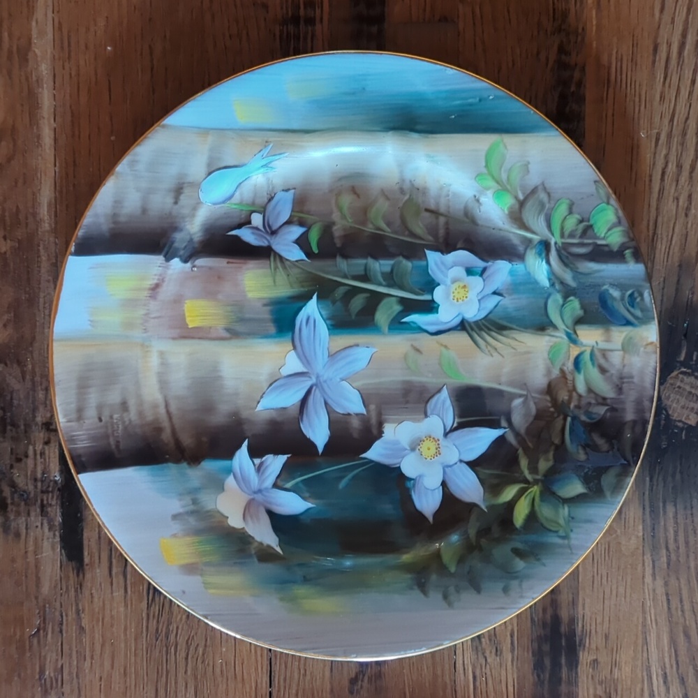 Colorado Collectible Columbine Plate by Norcrest.